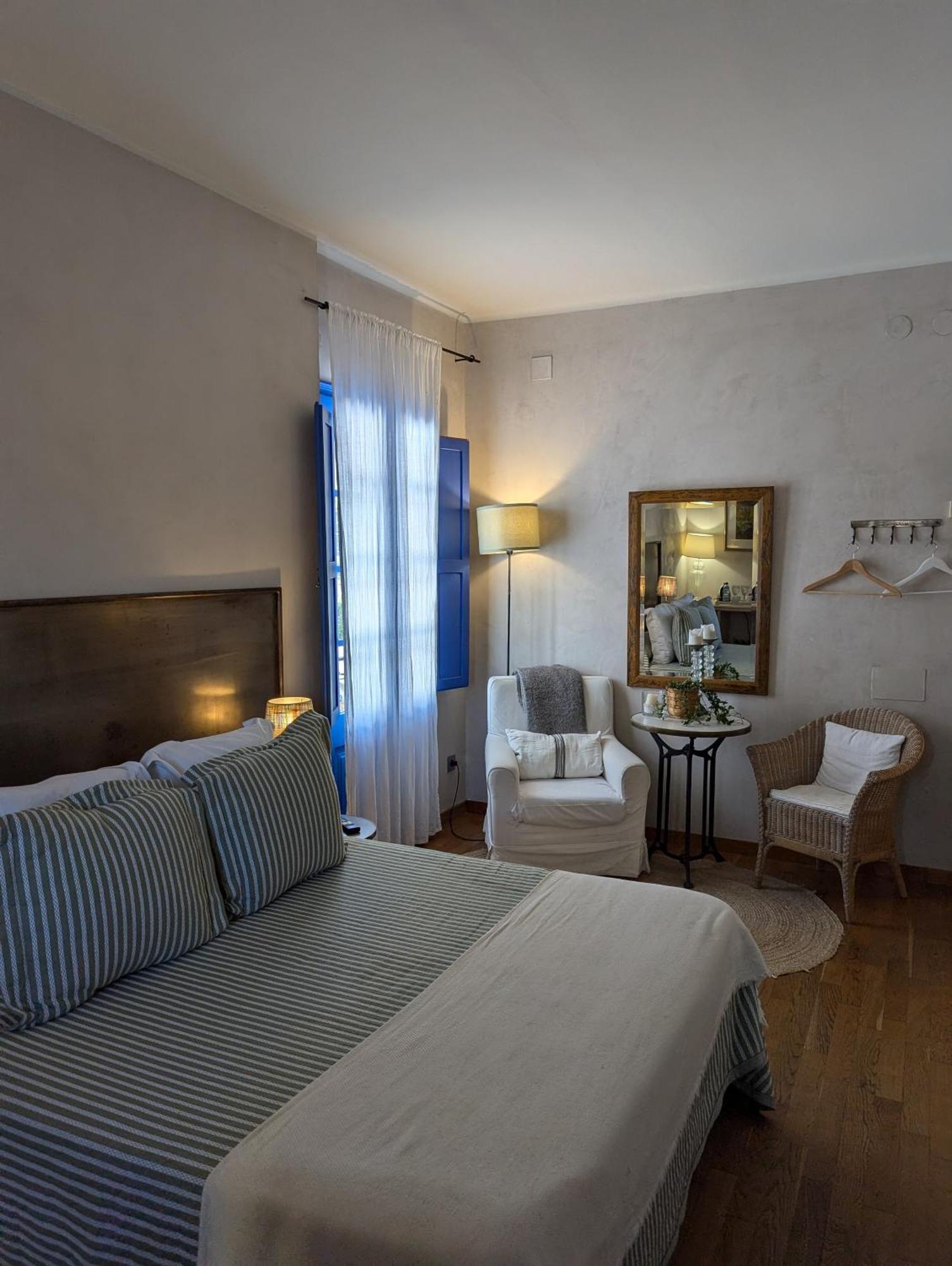 Hostal De La Placa - Hotel Boutique Cabrils Esterno foto